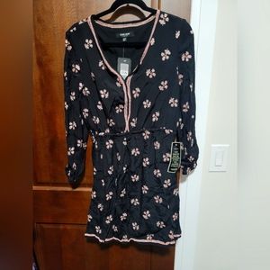 EVERNEW DRESS SIZE 8 NWT